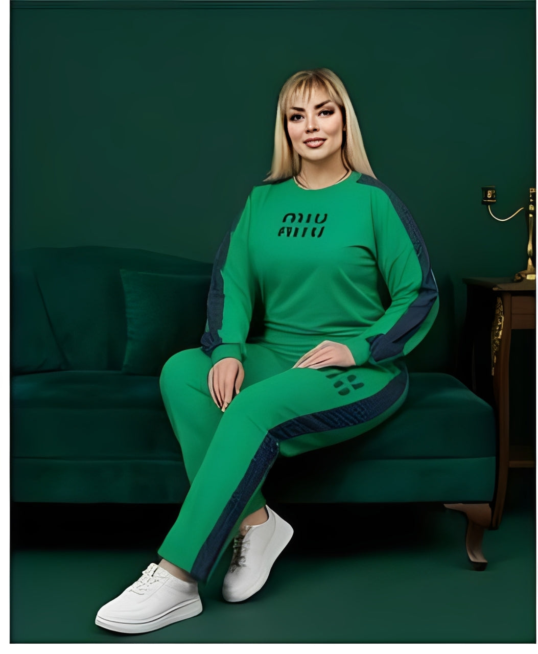 طقم نسائي سبور قطن فاخر – جنز مرشوش مع خرز (قطعتين)